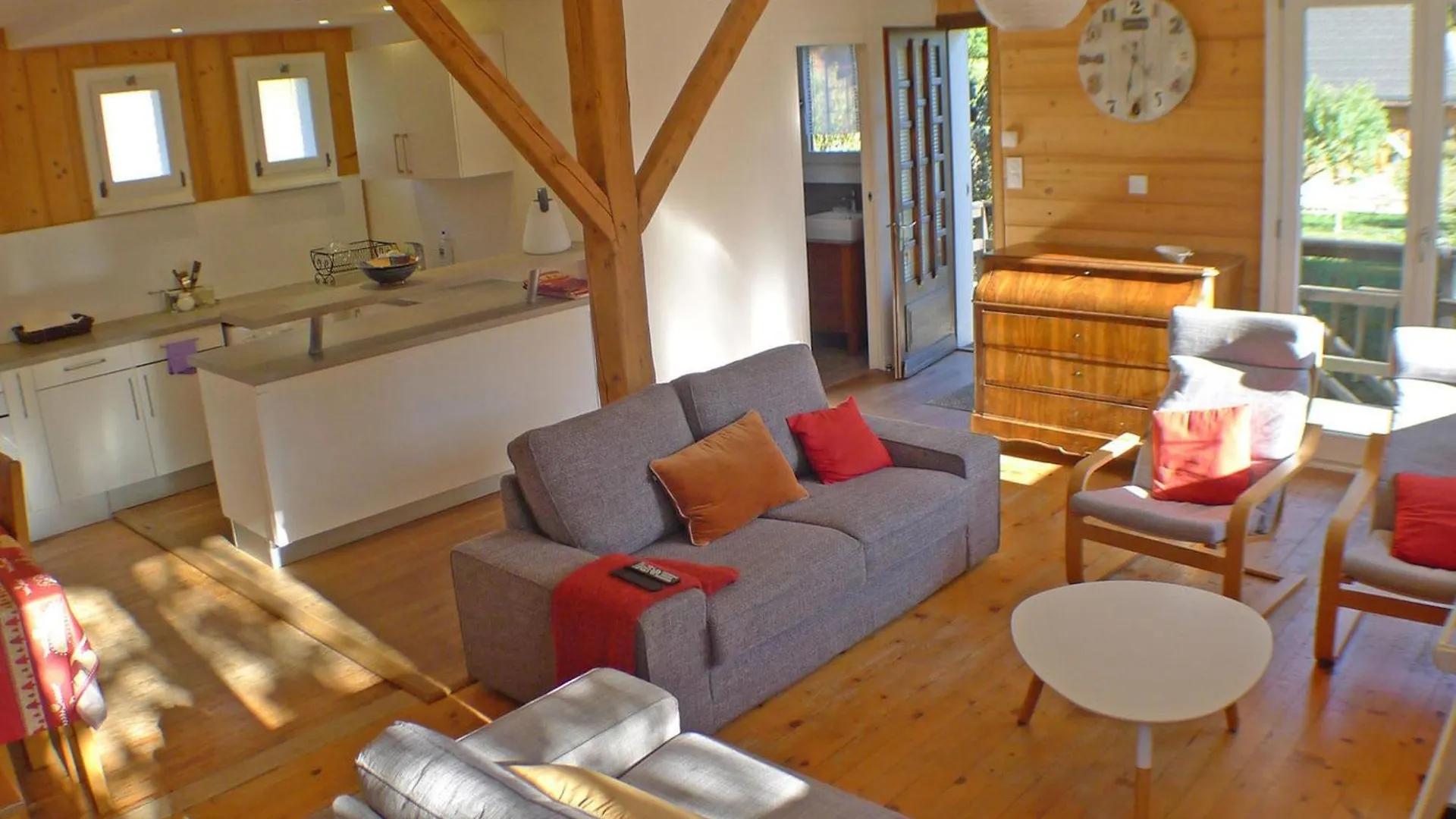 Chalet Gentiane A Samoens - Ideal Pour Vacances Familiales Ou Entre Amis, Calme Et Confort Assure - Fr-1-629-88 0*,  France